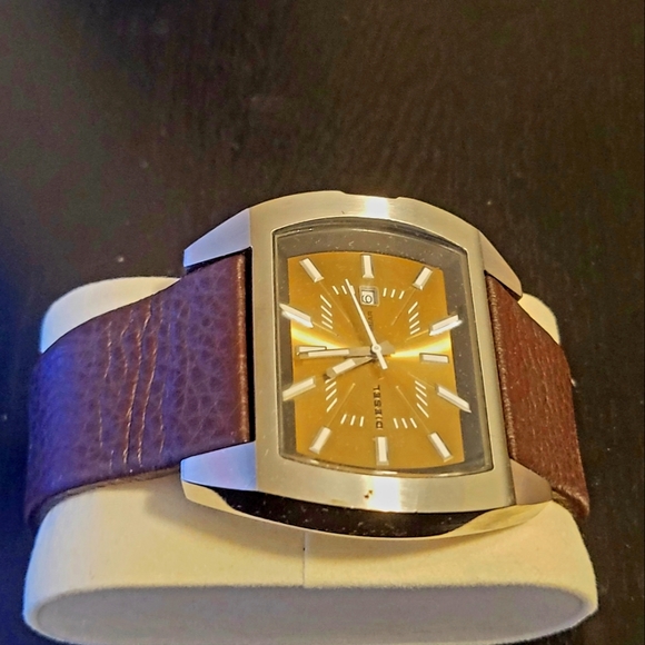 Diesel Watch - Picture 1 of 2